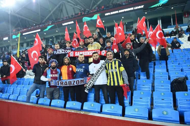 <p>Trabzonspor'un UEFA Avrupa Konferans Ligi play-off turunda Basel'le oynayacağı maç spor camiasını birleştirdi.</p>
