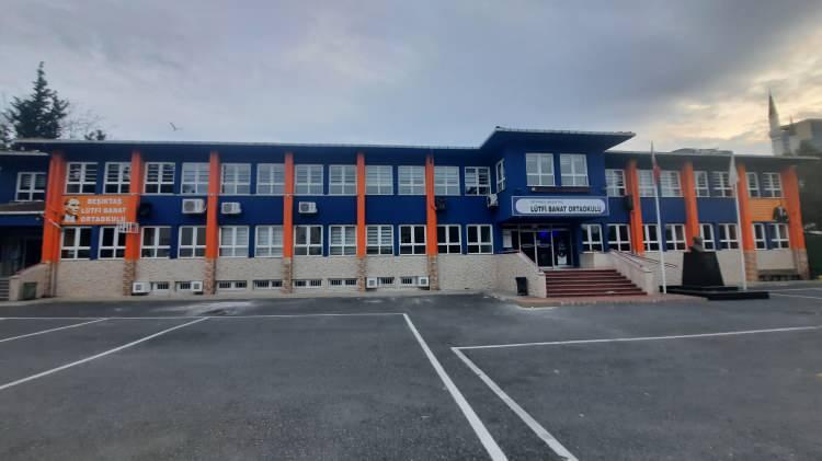 <p>5- Ataşehir - Yeditepe Özel Eğitim Meslek Lisesi</p>

<p>6- Ataşehir - Akşemsettin Anaokulu</p>

<p>7- Ataşehir- Esatpaşa Kız Anadolu İmam Hatip Lisesi (A Blok)</p>
