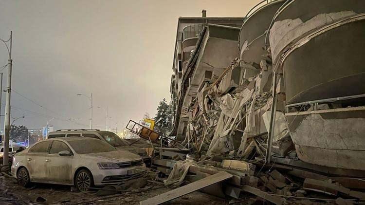 <p><strong>DEPREMİN YIKTIĞI İLÇELERDE KAÇ MİLYON İNSAN YAŞIYOR?</strong></p>