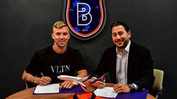 <p>Eden Karzev<br />
<br />
Eski takımı: Maccabi Netanya<br />
<br />
Yeni takımı: Başakşehir</p>