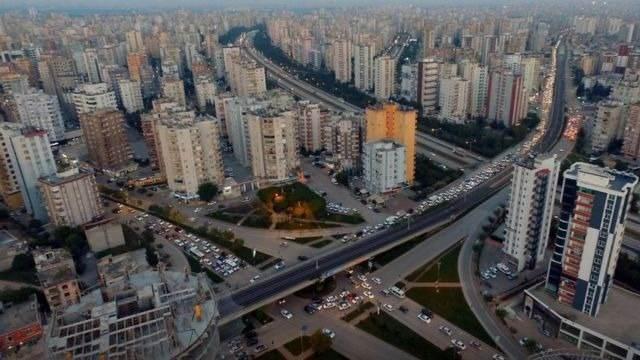 <p>Adana</p>
