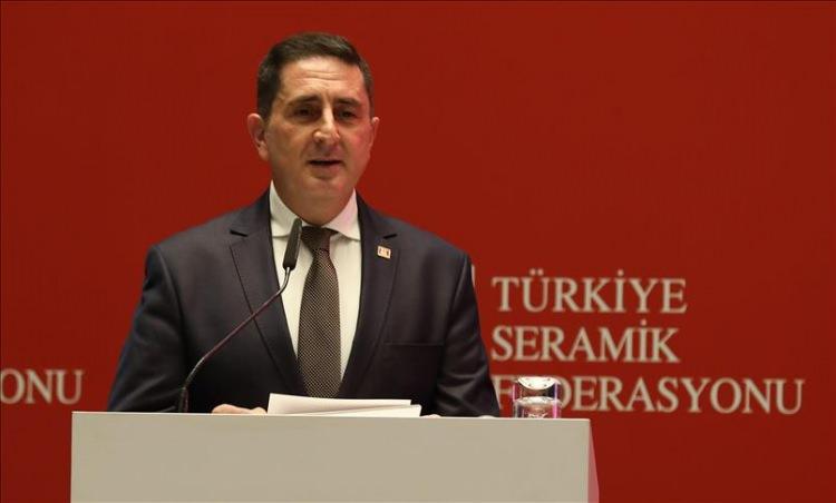 <p>Seramik Sanayi Meclisi Başkan Yrd. ve Türkiye Seramik Federasyonu Başkanı Erdem Çenesiz</p>
<p> </p>