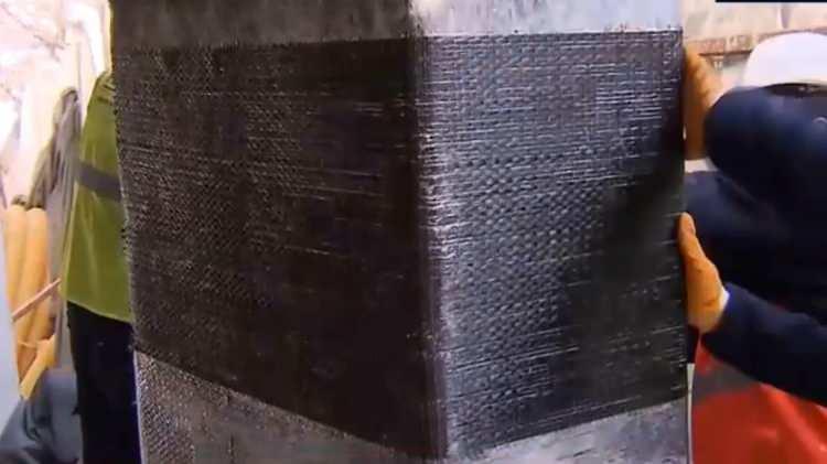 <p>Karbon fiber güçlendirme, malzemenin direncini arttırmak için yapısal bir yöntemdir. Bu uygulama, malzemeyi daha dayanıklı hale getirerek, onun daha uzun ömürlü olmasını ve daha ağır bir yük taşıma kapasitesine sahip olmasına yardımcı olur. </p>
