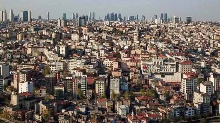 <p>“Müteahhit adı üzerinde taahhüt eden; ‘Ben sana sağlam, dayanıklı, güzel, reklamını yaptığım daireyi depreme dayanıklı ve imar kurallarına uygun bir şekilde teslim edeceğim’ diyendir.</p>