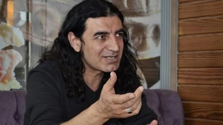 <p><strong>6 Şubat 2023 tarihinde meydana gelen Kahramanmaraş merkezli 2 depremin ardından Türkiye tek yürek oldu. 10 ilde yaşanan ve binlerce kişinin ölmesine neden olan deprem sonrası binlerce kişi hayatını kaybetti. İlk günden itibaren deprem yardım çalışmaları canla başla sürerken sosyal medya üzerinden 'kirli algı' yapanlara ve eleştirenlere Murat Kekilli sert tepki gösterdi. </strong></p>
