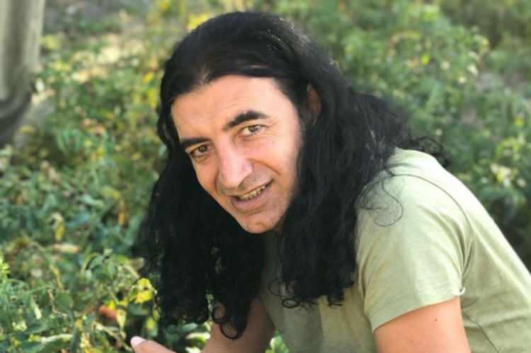 <p><strong>Kekilli, ayrıca deprem bölgesinde enkaz altından günler sonra çıkarılanların kurtarılma anında "Allahu Ekber" diye atılan nidaları eleştiren kişileri de topa tutmuştu.</strong></p>