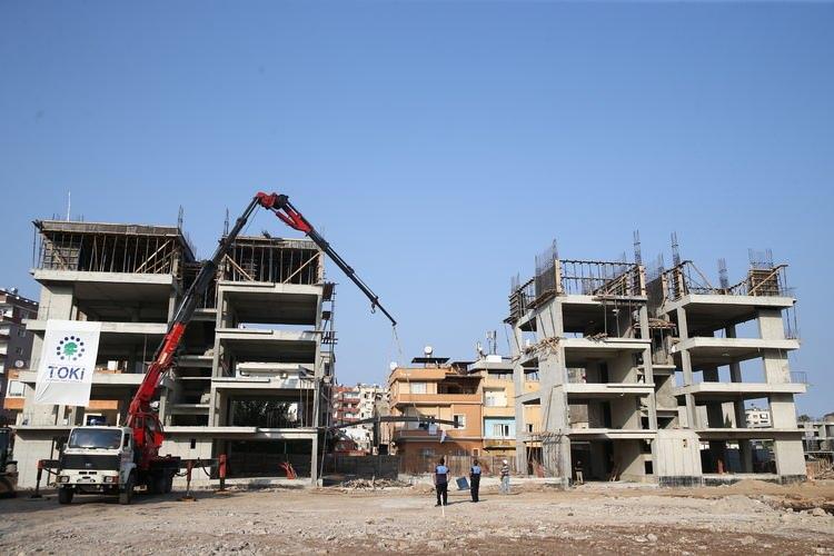<p>Hem özel raporda hem de İBB'nin aldığı raporda taşınmazınızın kaydına bir işleme yapılmaz. Riskli tespit raporuna kiracının doğrudan riskli yapı tespit ettirebilme hakkı yoktur.</p>
