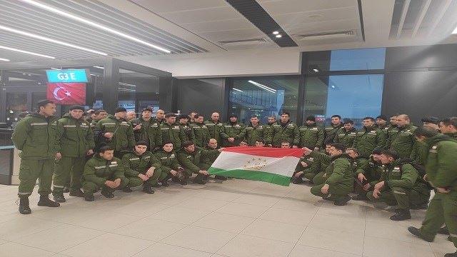 <p><strong>Tacikistan</strong></p>

<p>Arama-kurtarma personeli sayısı: 51</p>

<p>İnsani yardım: 25 ton</p>
