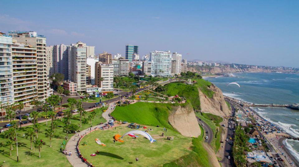 <p><strong>46- Lima / Peru</strong></p>
<p>8.992.000</p>
<p> </p>