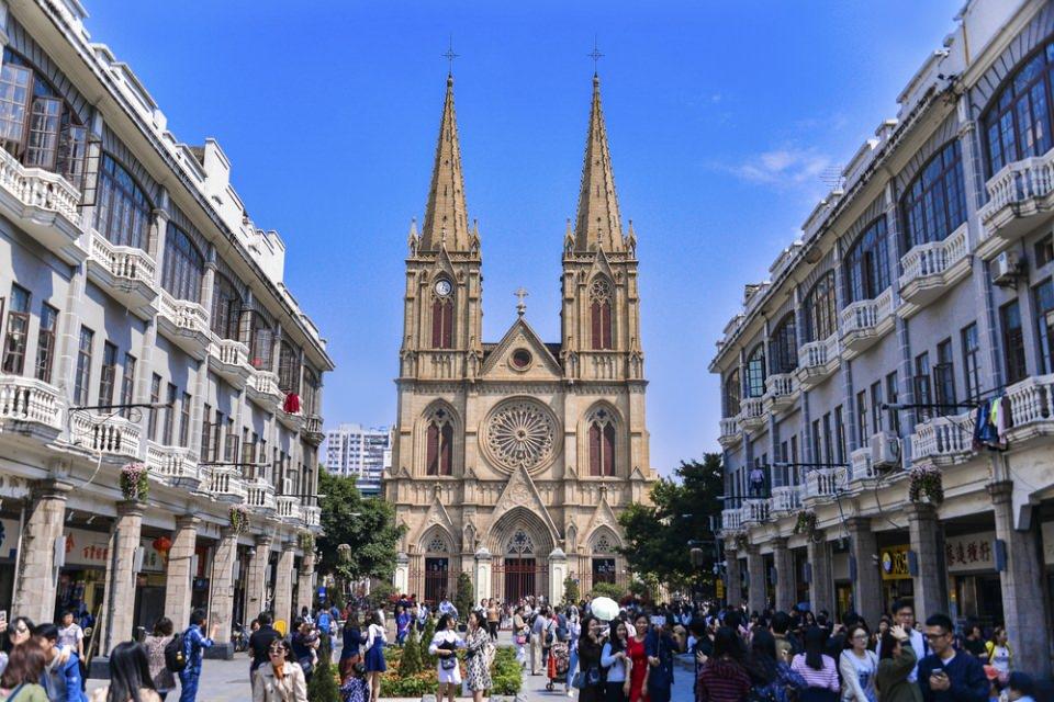 <p><strong>10- Guangzhou/Çin</strong><br />
<br />
21.489.000</p>