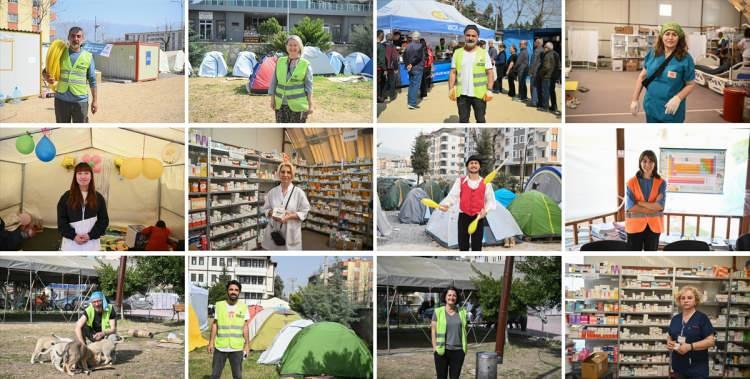 <p>Depremlerden etkilenen Hatay'ın İskenderun ilçesinde, gönüllüler afetzedelerin ihtiyaçları için seferber oldu.</p>
<p> </p>