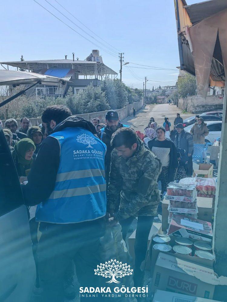 <p>Sadaka G&ouml;lgesi İnsani Yardım Derneği</p>
