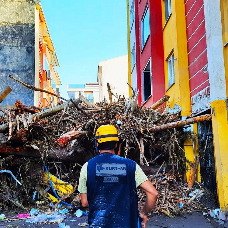 <p>Kurt-Ar Uluslararası İnsani Yardım Derneği</p>
