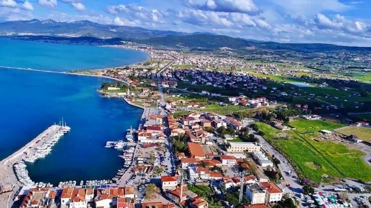 <p>Urla</p>

<p> </p>
