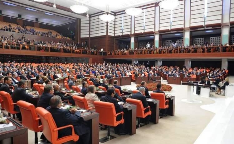 <p>Bu d&uuml;zenleme 1 Ocak 2023 tarihinden itibaren elde edilen gelir ve kazan&ccedil;lara uygulanmak &uuml;zere yayımı tarihinde y&uuml;r&uuml;rl&uuml;ğe girecek.</p>
