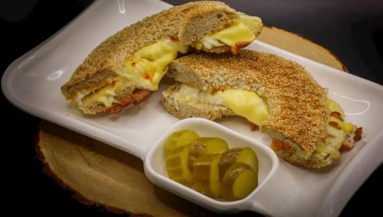 <p><strong>96. Bagel Toast &ndash; İsrail</strong></p>
