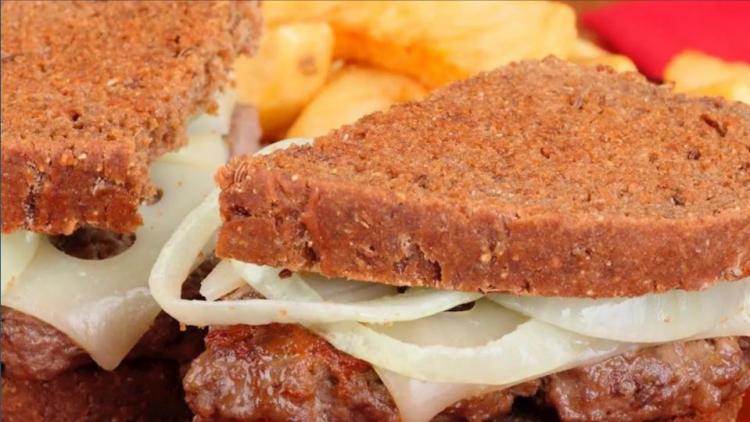 <p><strong>81. Patty Melt &ndash; ABD</strong></p>
