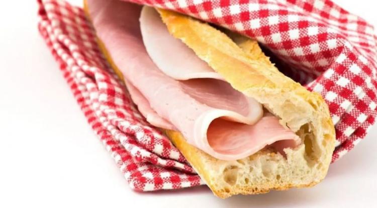 <p><strong>71. Jambon-beurre &ndash; Fransa</strong></p>
