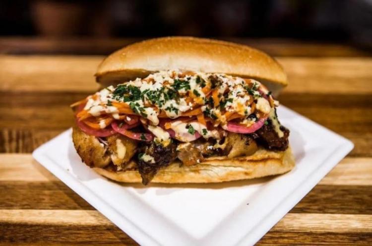 <p><strong>66. Sandu&iacute;che de chola &ndash; Bolivya</strong></p>

<p>&nbsp;</p>
