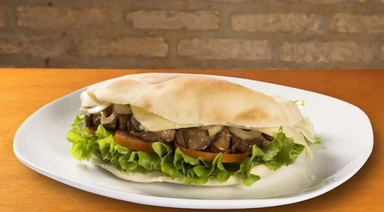 <p><strong>61. Beirute &ndash; Brezilya</strong></p>
