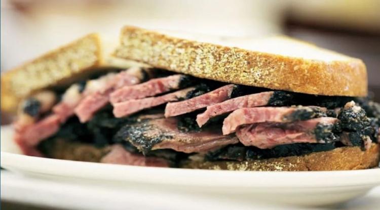 <p><strong>24. Pastrami on Rye &ndash; ABD</strong></p>

<p>&nbsp;</p>
