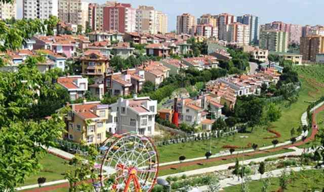 <p><strong>18- İstanbul / Başakşehir / Başakşehir mahallesi</strong><br />
<br />
71.609 kişi</p>