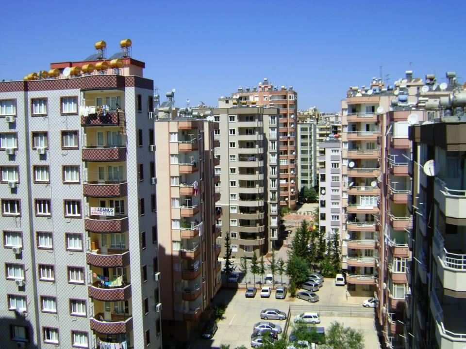 <p><strong>34- Adana/ Çukurova / Toros mahallesi</strong><br />
<br />
62.255 kişi</p>

