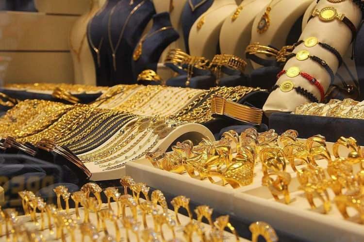 <p>Aynı zamanda şeker fiyatları, 2020’de COVID-19 nedeniyle ördüğü dip seviyelerden yüzde 120'den fazla arttı. Buğday ve mısır gibi diğer tarımsal emtia ürünlerinin aksine şeker, kazanımlarının çoğunu korudu.</p>
