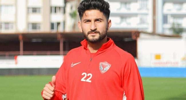 <p>Muhammed Mert<br />
<br />
Eski takımı: Hatayspor<br />
<br />
Yeni takımı: Manisa FK</p>
