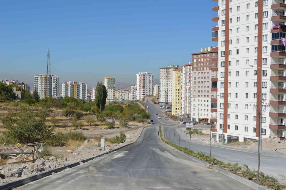 <p><strong>7- Kayseri / Talas / Mevlana mahallesi</strong><br />
<br />
87.561 kişi</p>
