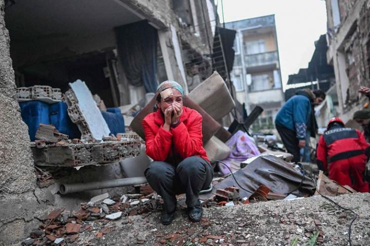 <p><strong>Hala içim yanıyor... Normale dönmek nedir? Bu cümle bana zor geliyor.</strong></p>
