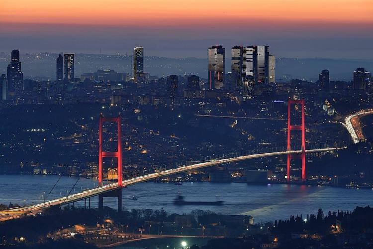 <p>Kahramanmaraş merkezli 7.7 ve 7.6 büyüklüğündeki depremlerin ardından gözler olası İstanbul depremine çevrilmiş durumda…</p>
