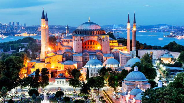 <p><strong>İSTANBUL'UN TARİHİ YAPILARI 'HORASAN HARCI' İLE KORUNACAK</strong></p>
<p> </p>
<p>İstanbul depremine karşı afet planı hazırlayan Kültür ve Turizm Bakanlığı, yüz yıllardır ayakta duran tarihi yapıları güçlendirmek için de harekete geçti.</p>