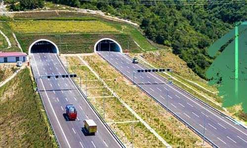 <p><strong>"Kullanılan malzeme ve teknik özellikler her gün değişiyor. </strong></p>
