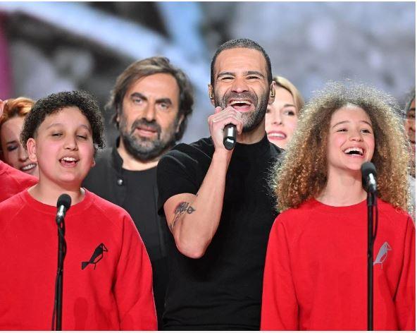 <p><strong>France 2 televizyon kanalında canlı yayımlanan konserde, Fransa  Kültür Bakanı Rima Abdul-Malak, piyanist Say,  Gims, Zaz ve Patrick Bruel gibi çok sayıda isim sahne aldı. </strong></p>
