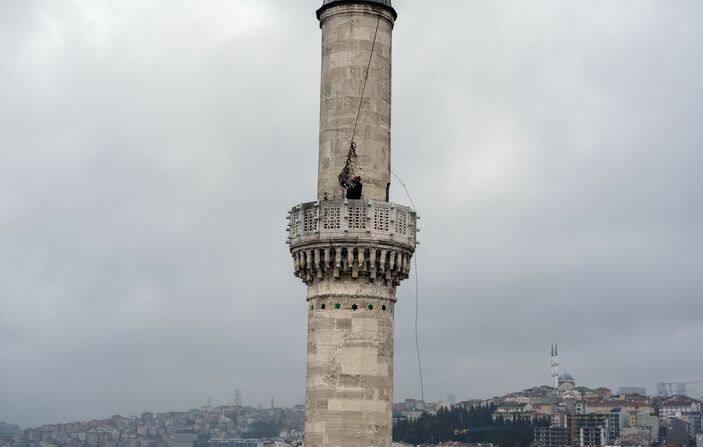 <p><span style="color:#800000"><strong>İSTANBUL'DA YEDİ CAMİYE YAPILACAK</strong></span></p>

<p> </p>
