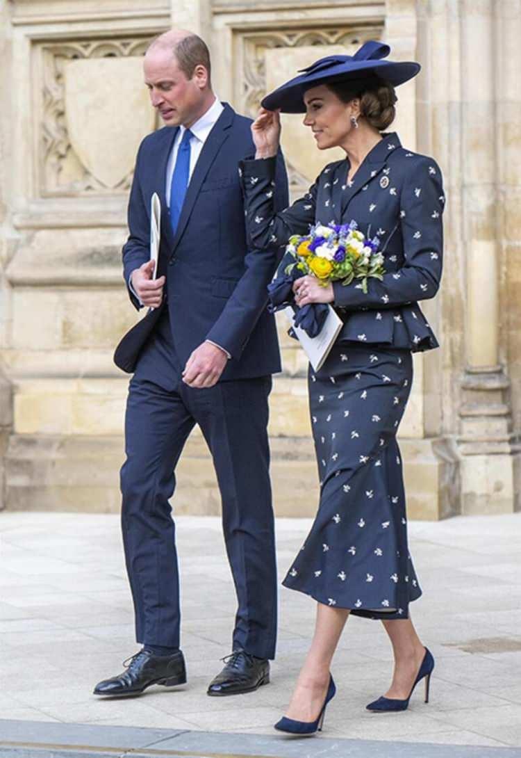 <p><span style="color:#000000"><strong>Dünya basınının en dikkat çeken çiftlerinden biri olan Prens William ve Kate Middleton, her yıl mart ayında geleneksel olarak kutlanan Commonwealth Day (İngiliz Milletler Topluluğu Günü) için önceki gün Westminster Abbey'de düzenlenen etkinliğe katıldı.</strong></span></p>
