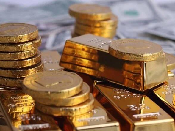 <p>Fed'in şahin politikalardan güvercin politikalara evrileceği beklentisi de altın fiyatlarını destekleyen bir diğer unsur olarak dikkat çekti.</p>
<p></p>
