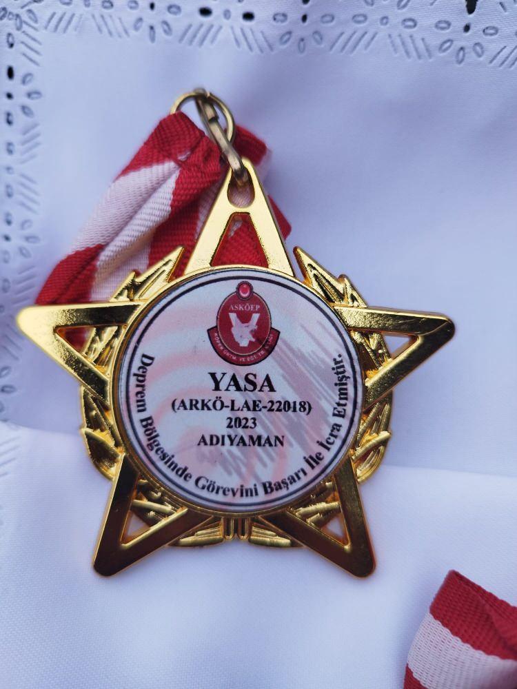 <p>Elimizden geleni yaptık. &Ccedil;ok sayıda yer tespit ettik. Bunların bazısı yansıdı, bazısı yansımadı. Ama biz devamlı durmadan devam ettik&rdquo; dedi.&nbsp;</p>
