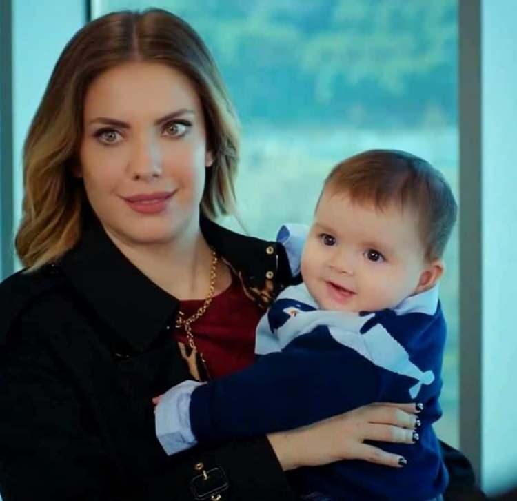 <p><strong>Fox TV ekranlarında yıllardır yayınlanan ve geniş izleyici kitlesine sahip olan Yasak Elma dizisinin Halitcan karakteri dikkatleri &uuml;zerine &ccedil;ekti.</strong></p>
