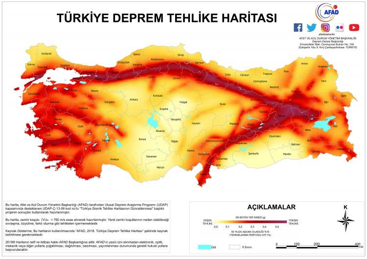 <p>Bektaş, "Gerek Bartın, gerekse Trabzon, aynı sismik zonda bulunuyor. Bartın ne ise Trabzon ve Rize de aynı derecede olmalıdır. Bu yanlışlık 23 sene sonra değiştirildi. 2019 yılında yayınlanan haritada bütün Karadeniz sahili eşdeğer bir deprem tehlikesine sahip oldu. Bugün Trabzon ve Rize hangi deprem çekincesine sahipse Bartın da aynısına sahiptir. Bu yanlışlık 23 yıl boyunca Trabzon ve Rize'de sağlıksız, depreme açık yapılaşmanın sebebi oldu. Muhakkak surette deprem tehlike haritaları en az 5 yıl içinde yenilenmelidir. Yenilenmeyen haritalar, 23 yıl boyunca Trabzon ve Rize yöresinde dolgular ve kıyı üzerinde sağlıksız yapılaşmaya neden oldu. 'Trabzon deprem bölgesi değildir' algısı, bugüne kadar herkesin de kabul ettiği sağlıksız bir yapılaşmaya neden oldu. Bunun düzeltilmesi, ortadan kaldırılması lazım" diye konuştu.</p>
