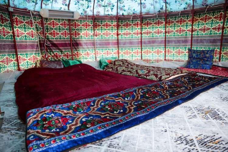<p>Güngören Belediye Başkan Yardımcısı Ali Furkan Sevinç, AA muhabirine, depremin ilk haftasından itibaren Göksun'u kardeş şehir ilan ettiklerini söyledi.</p>

<p> </p>
