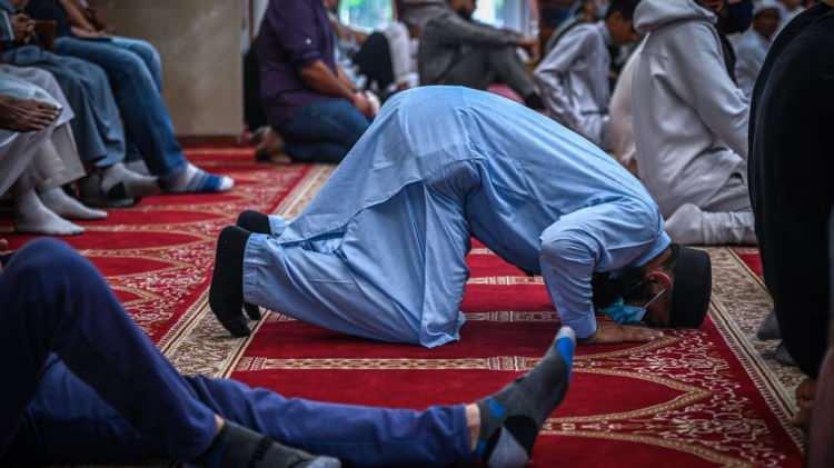 <p>Washington DC, ABD: 14 saat</p>
