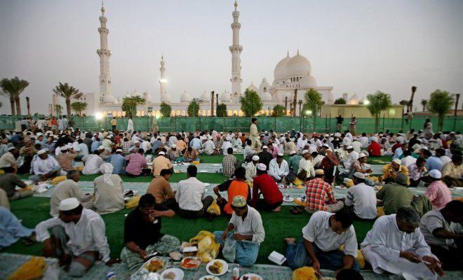<p>Dubai, BAE: 14 saat</p>
