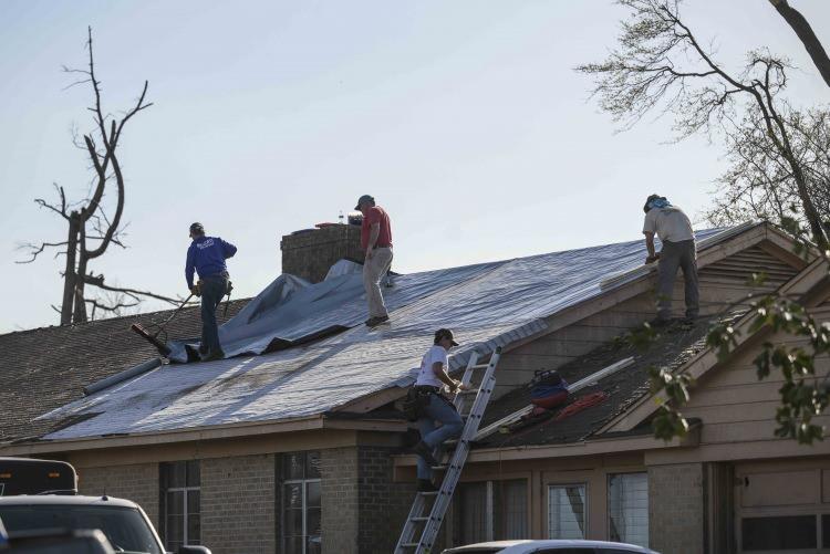 <div>Hortumların etkili olduğu Alabama eyaletinde de Morgan İlçe Acil Durum Yönetimi Ofisinden, 1 kişinin hayatını kaybettiği açıklaması yapıldı.</div>

<div> </div>

<div> </div>
