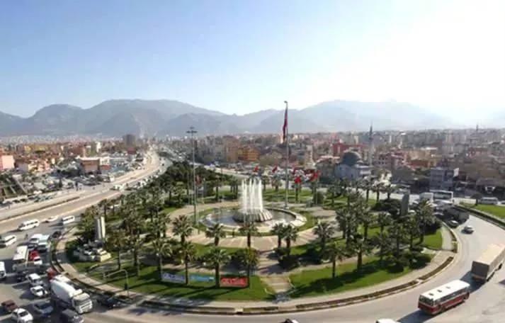 <p>Denizli - 33 bin 674 kişi</p>
<p> </p>