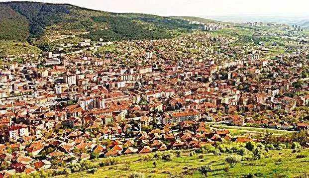 <p>Yozgat - 151 bin 916 kişi</p>
