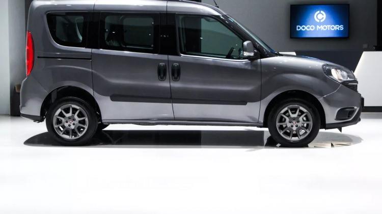 <p>Fiat Doblo, 3 bin 404 adetle yine ayın en çok tercih edilen modeli oldu.</p>
<p> </p>