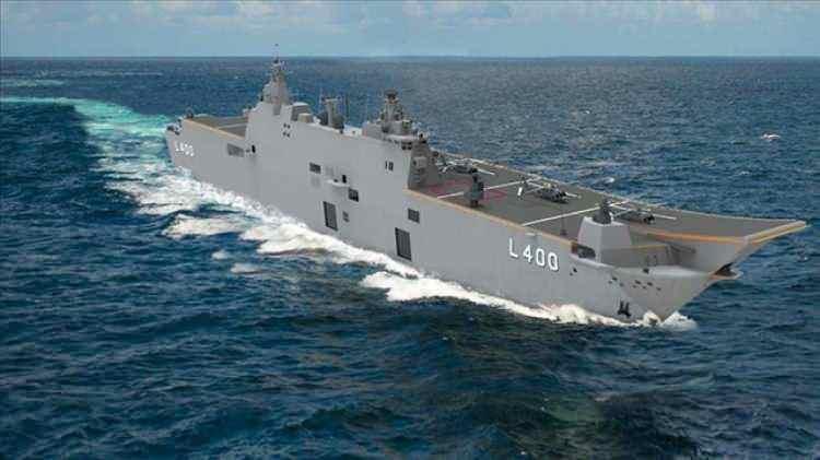 <p>Öte yandan TCG ANADOLU LHD’de kullanılacak Zırhlı Amfibi Hücum Aracı (ZAHA)’nda da ilk teslimatlar çok kısa süre önce gerçekleştirildi. FNSS tarafından geliştirilen ve çok özel bir tasarıma sahip olan ZAHA’lar, hem denizde hem de karada hareket ederek çıkarma harekatlarında görev alacaklar.</p>