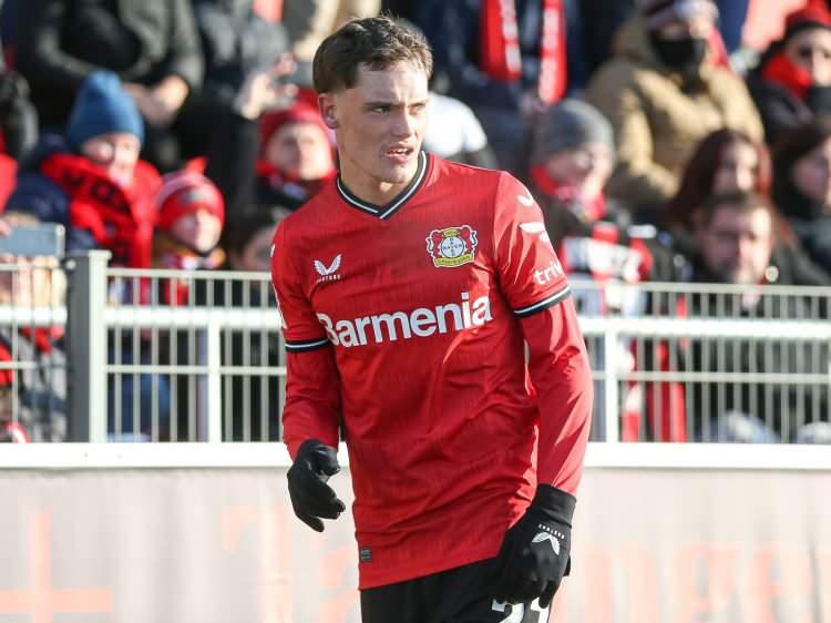 <p>15- Florian Wirtz / On Numara<br />
<br />
* Bayer Leverkusen<br />
<br />
* 85 Milyon Euro</p>
